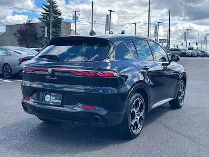 2024 Alfa Romeo Tonale - Image 2 of 14