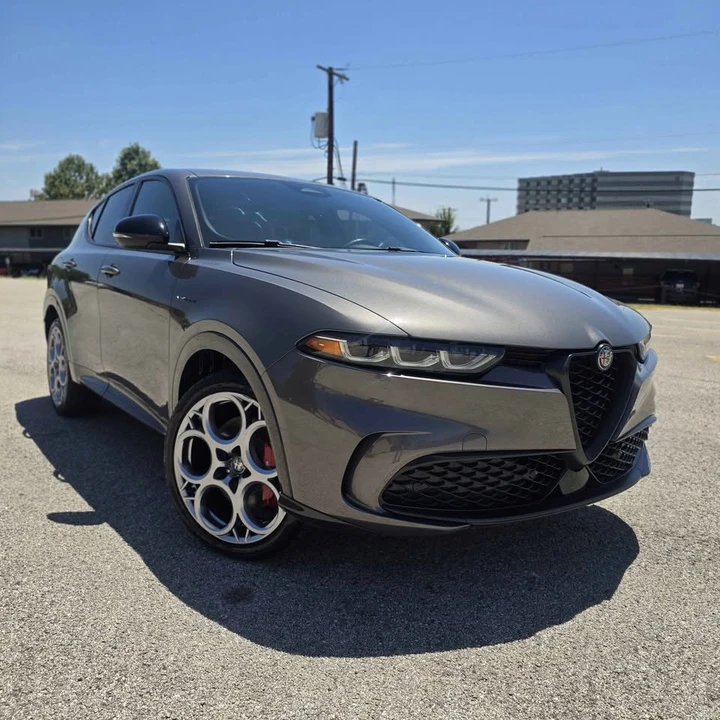 2024 Alfa Romeo Tonale - Image 2 of 19