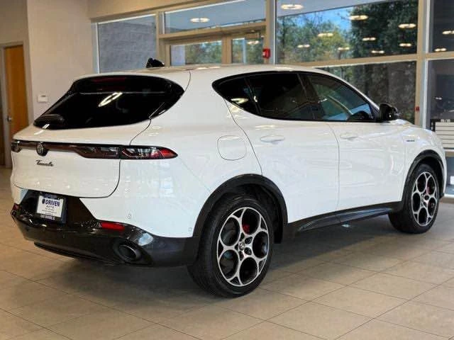 2024 Alfa Romeo Tonale - Image 7 of 20