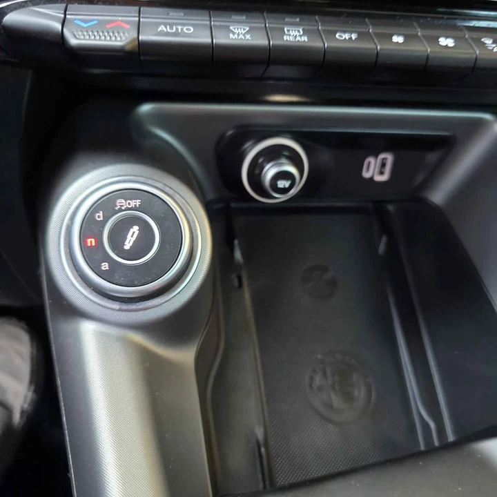2024 Alfa Romeo Tonale - Image 15 of 16