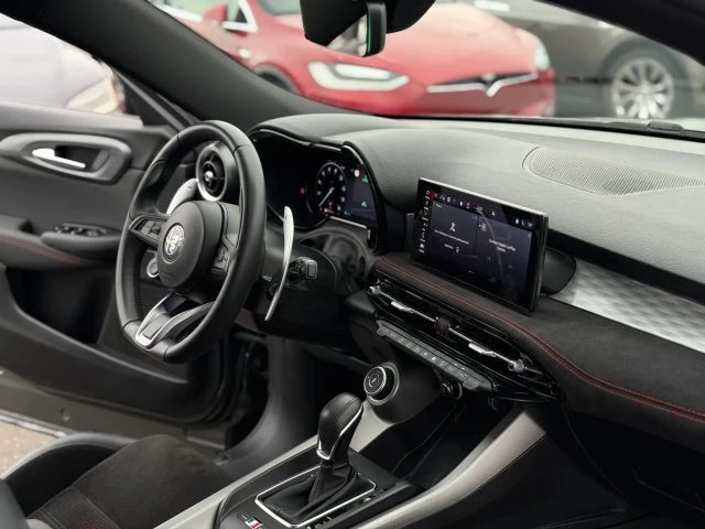 2024 Alfa Romeo Tonale - Image 17 of 21