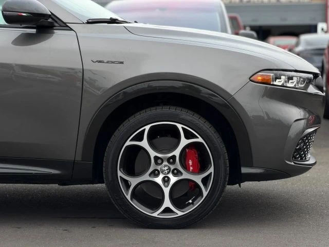 2024 Alfa Romeo Tonale - Image 7 of 21