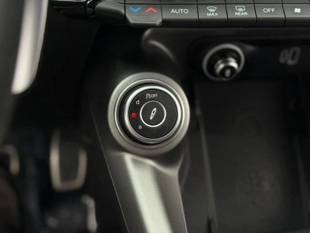 2024 Alfa Romeo - Image 28 of 31