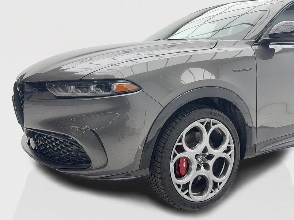 2024 Alfa Romeo Tonale - Image 6 of 12