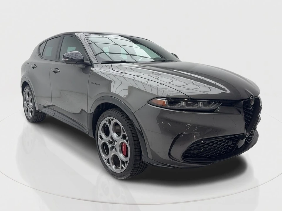 2024 Alfa Romeo Tonale - Image 2 of 12