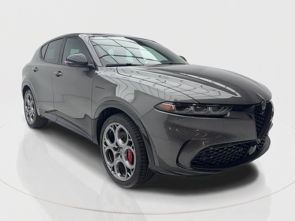 2024 Alfa Romeo Tonale - Image 2 of 12