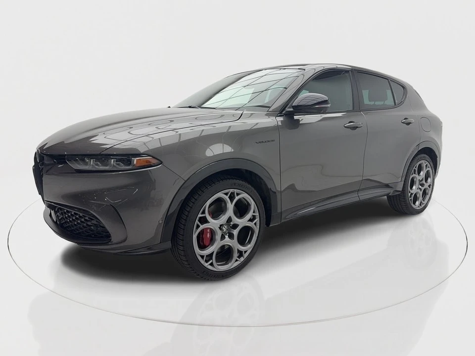 2024 Alfa Romeo Tonale - Image 5 of 12