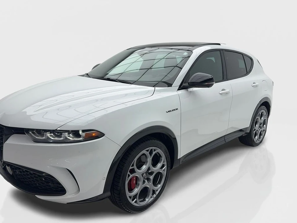 2024 Alfa Romeo - Image 3 of 31