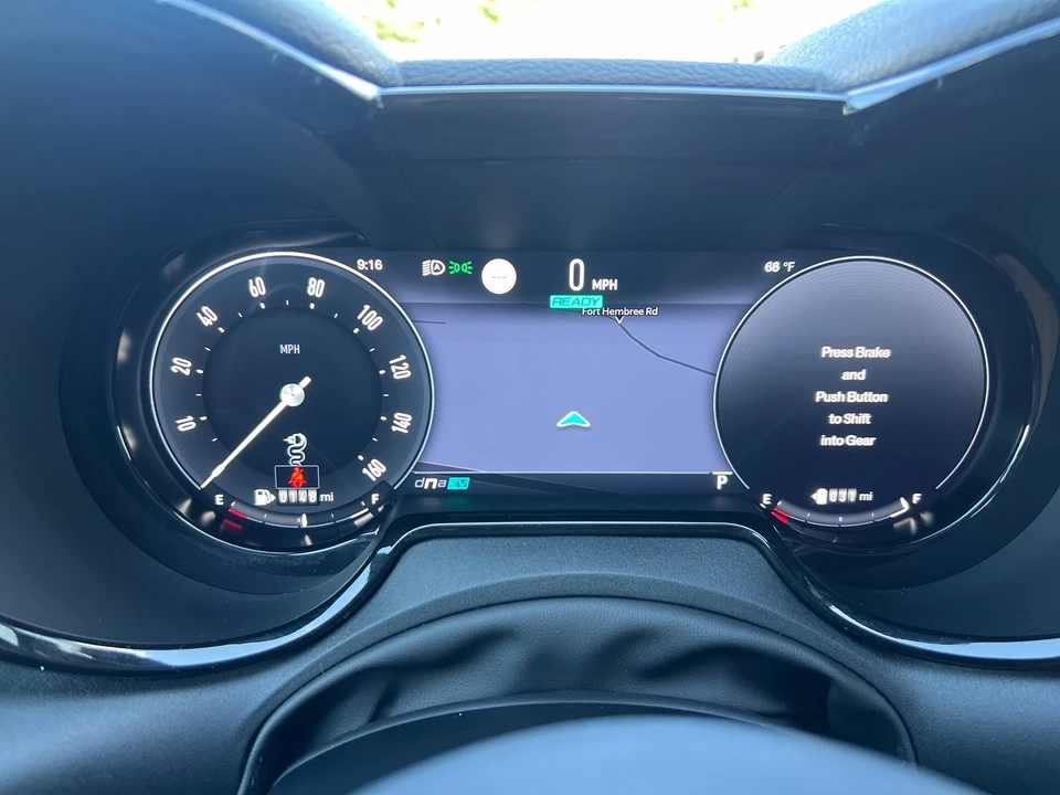 2024 Alfa Romeo Tonale - Image 25 of 31