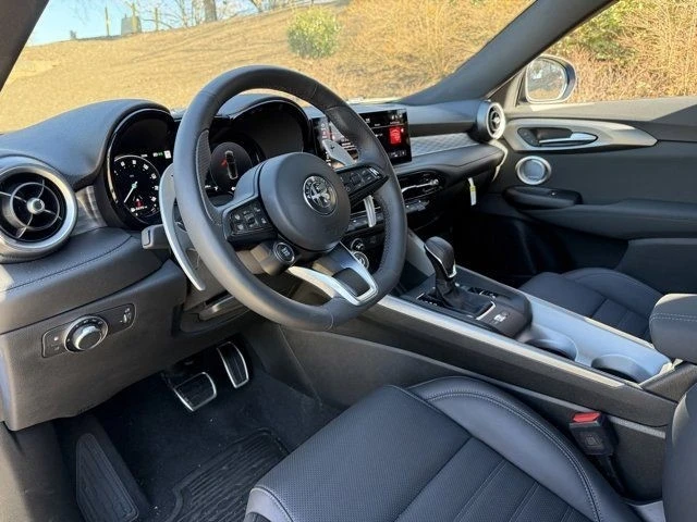2024 Alfa Romeo Tonale - Image 14 of 21