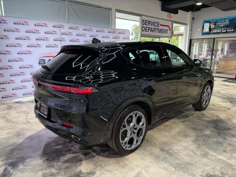 2024 Alfa Romeo Tonale - Image 6 of 31