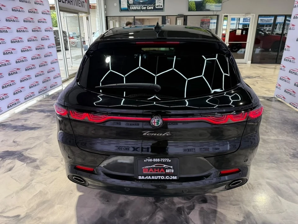 2024 Alfa Romeo Tonale - Image 9 of 31