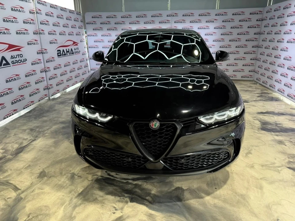 2024 Alfa Romeo Tonale - Image 4 of 31