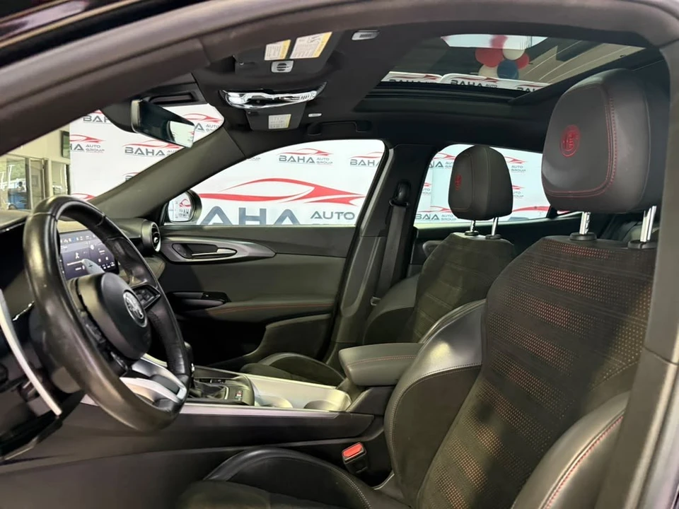 2024 Alfa Romeo Tonale - Image 31 of 31