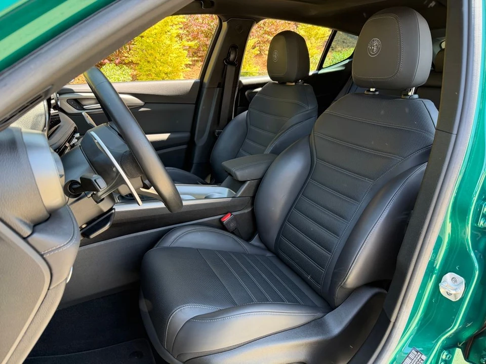 2024 Alfa Romeo Tonale - Image 17 of 21