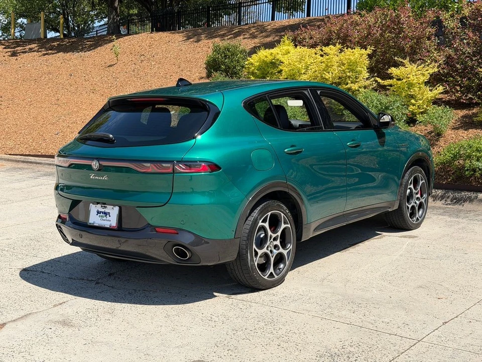 2024 Alfa Romeo Tonale - Image 5 of 21