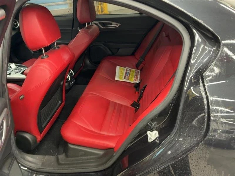 2024 Alfa Romeo Giulia - Image 9 of 9