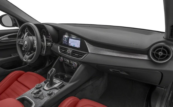 2024 Alfa Romeo Giulia - Image 8 of 12