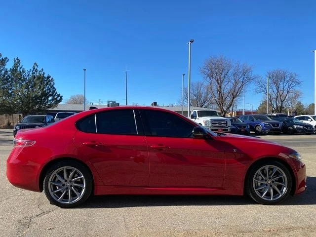 2024 Alfa Romeo Giulia - Image 7 of 21