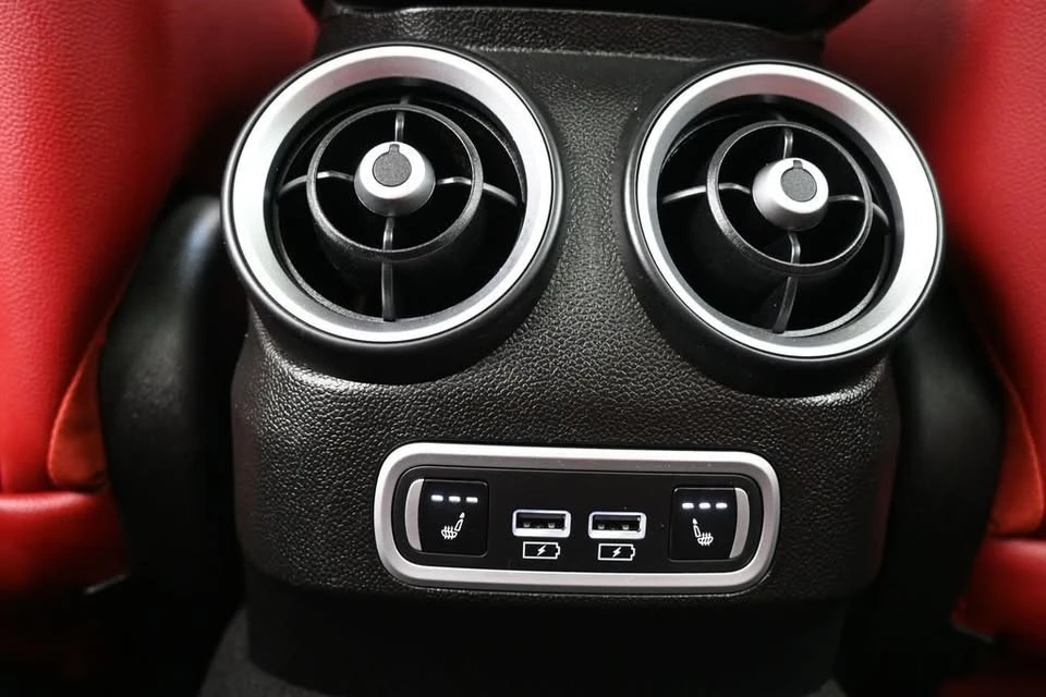 2024 Alfa Romeo Giulia - Image 20 of 20