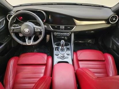 2024 Alfa Romeo Giulia - Image 8 of 11
