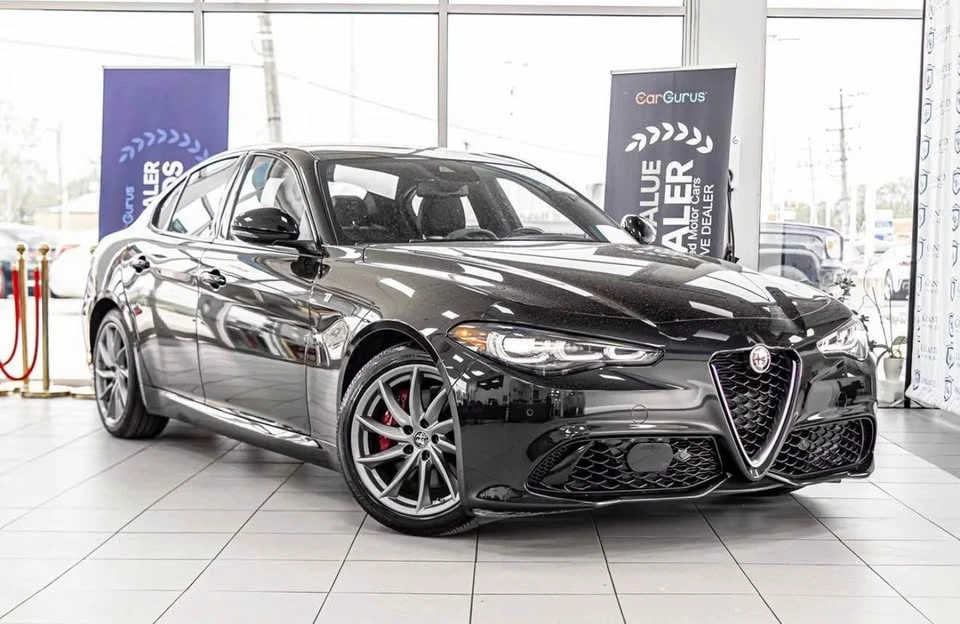 2024 Alfa Romeo Giulia - Image 3 of 3