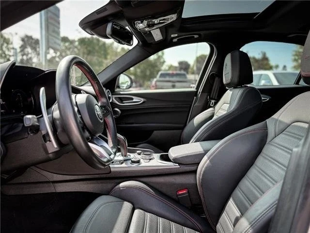 2024 Alfa Romeo Giulia - Image 8 of 20