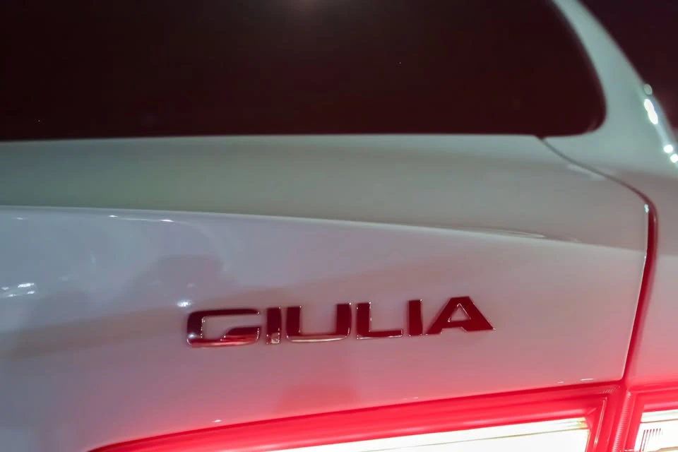 2024 Alfa Romeo Giulia - Image 3 of 13