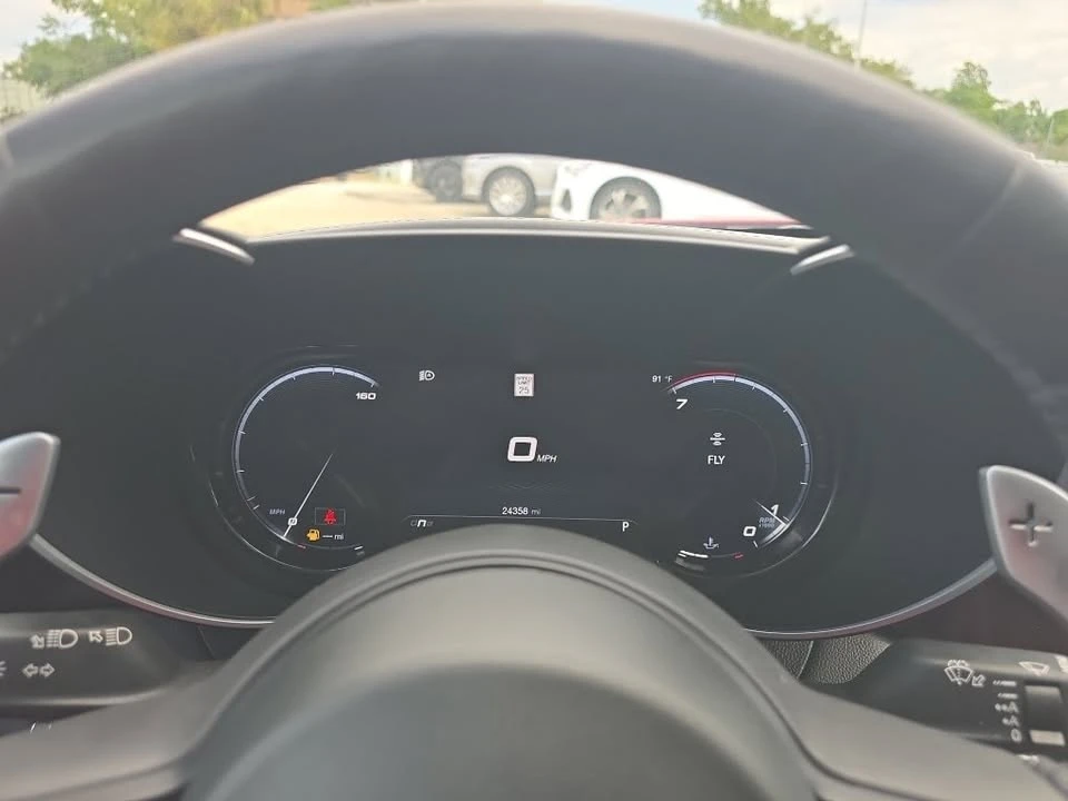 2024 Alfa Romeo Giulia - Image 11 of 18