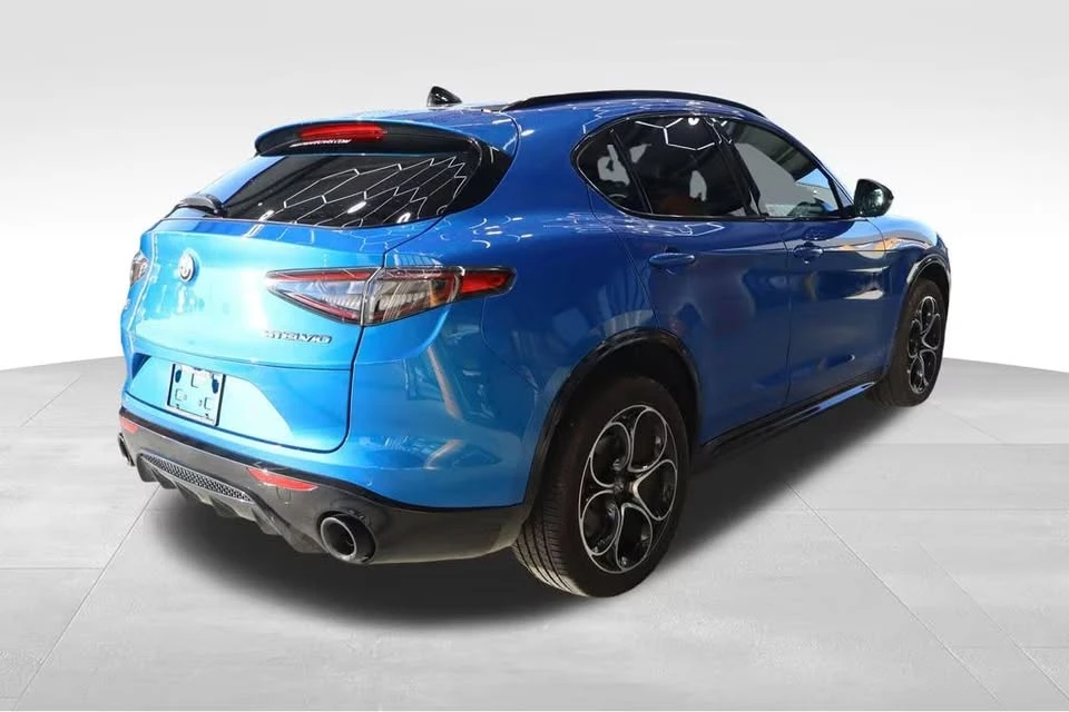 2024 Alfa Romeo Stelvio - Image 5 of 16
