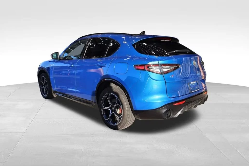 2024 Alfa Romeo Stelvio - Image 3 of 16