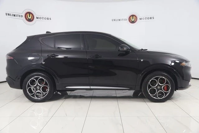 2024 Alfa Romeo Tonale - Image 2 of 19