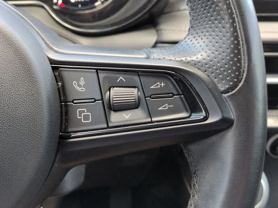 2024 Alfa Romeo Tonale - Image 12 of 19