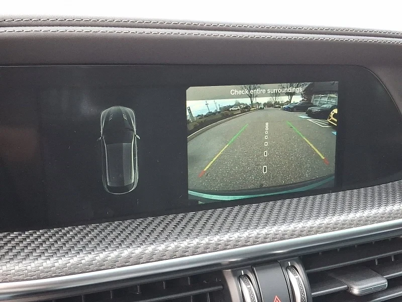 2024 Alfa Romeo Stelvio - Image 10 of 10