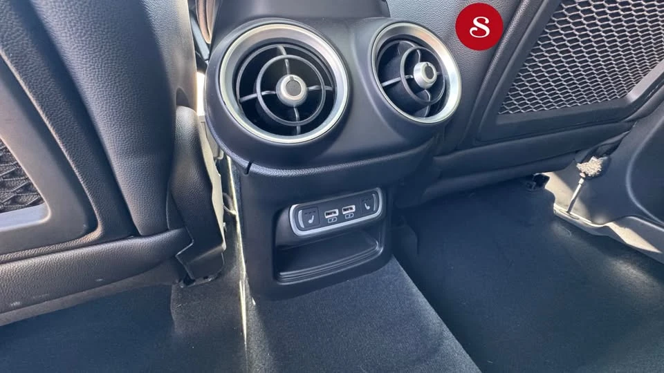 2024 Alfa Romeo Stelvio Quadrifoglio - Image 11 of 20