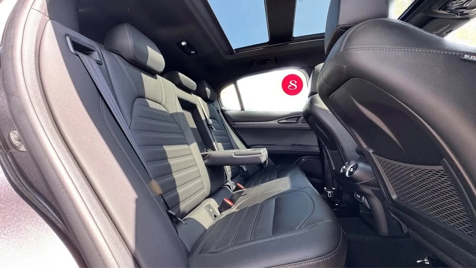 2024 Alfa Romeo Stelvio Quadrifoglio - Image 5 of 20