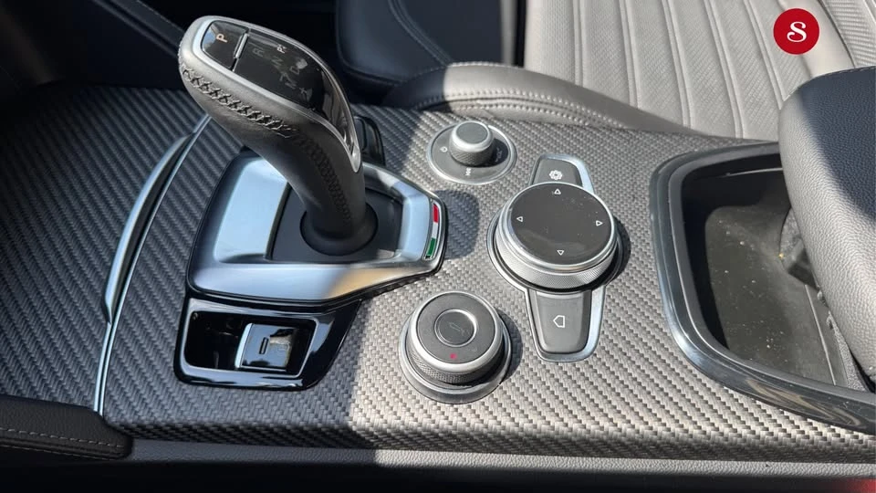 2024 Alfa Romeo Stelvio Quadrifoglio - Image 20 of 20