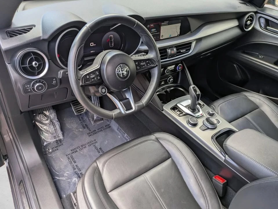 2024 Alfa Romeo Stelvio - Image 10 of 14