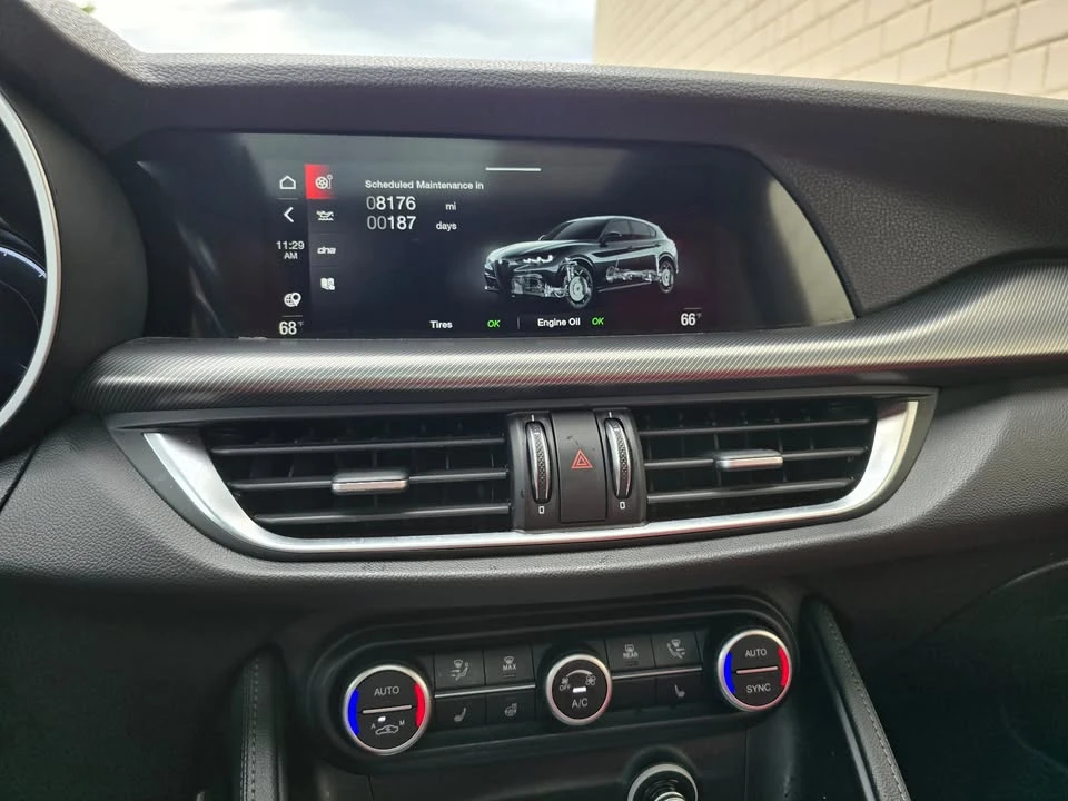 2024 Alfa Romeo Stelvio - Image 19 of 20