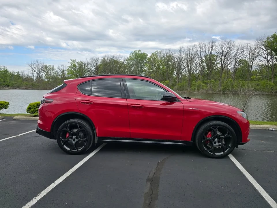 2024 Alfa Romeo Stelvio - Image 4 of 20