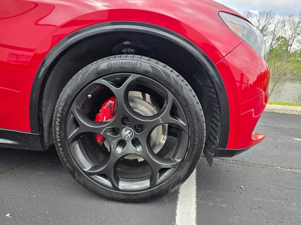 2024 Alfa Romeo Stelvio - Image 3 of 20
