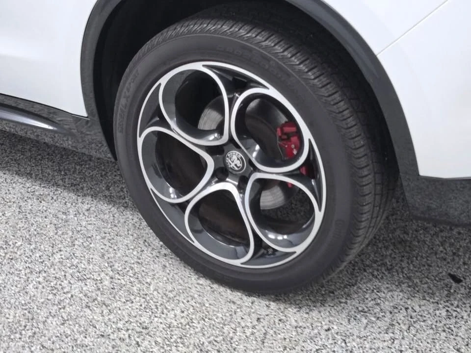 2024 Alfa Romeo Stelvio - Image 7 of 20