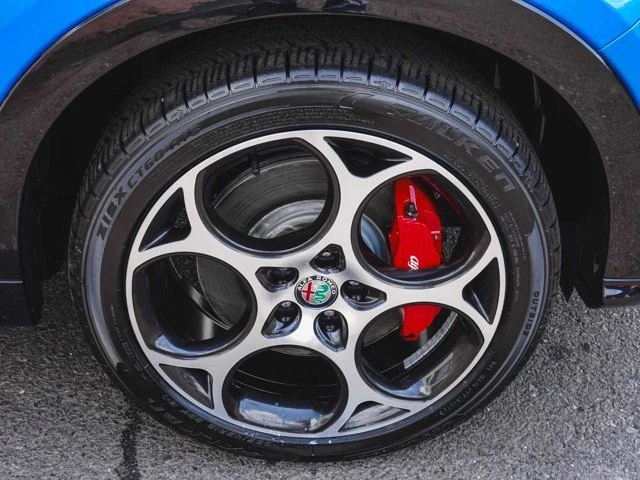 2024 Alfa Romeo Tonale - Image 8 of 9