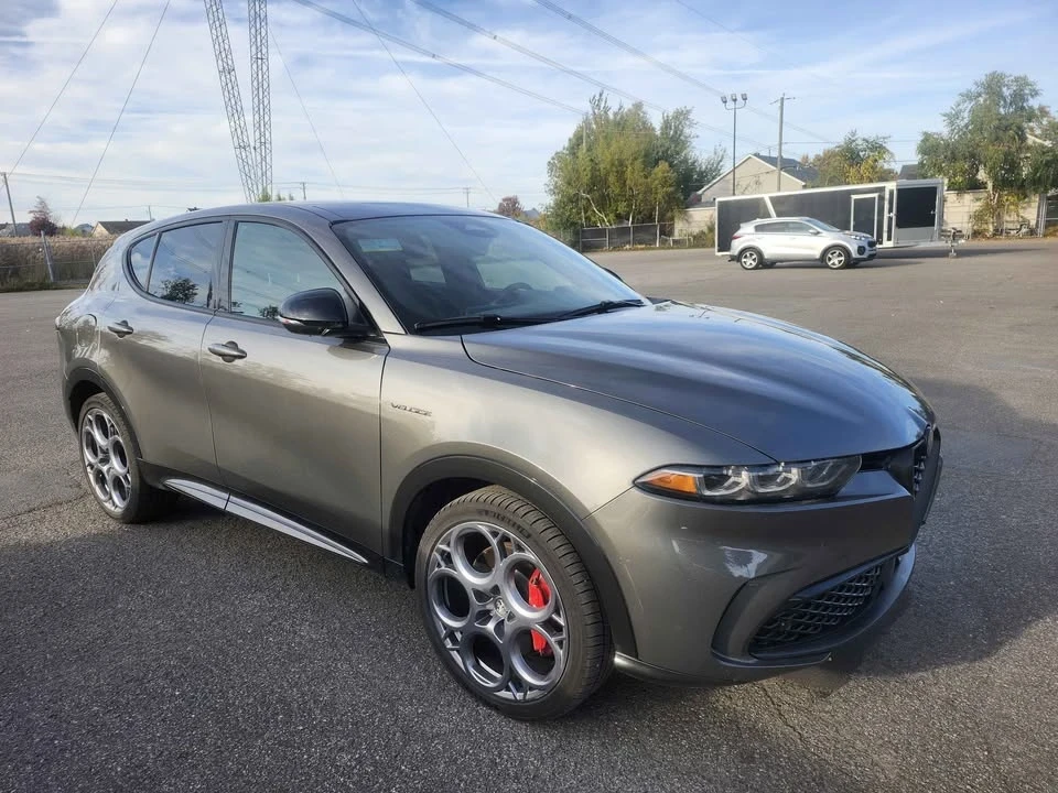 2024 Alfa Romeo Tonale - Image 2 of 18