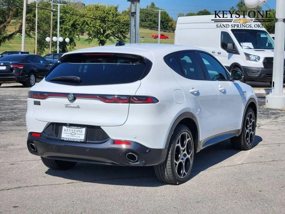 2024 Alfa Romeo Tonale - Image 4 of 19