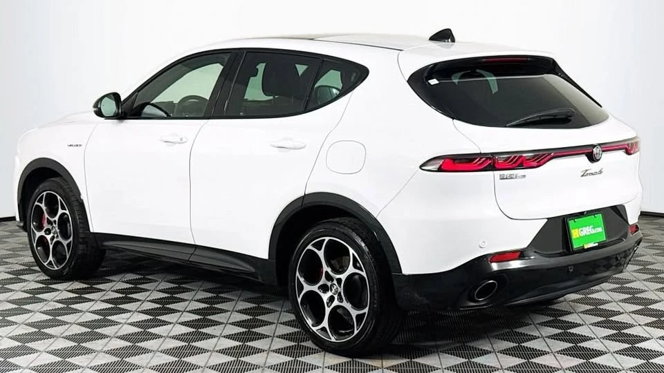 2024 Alfa Romeo Tonale - Image 4 of 20