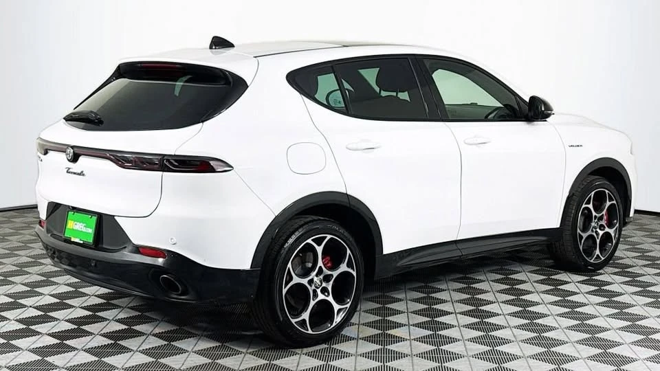 2024 Alfa Romeo Tonale - Image 6 of 20