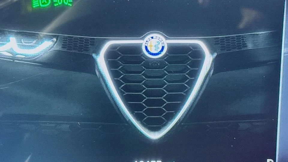 2024 Alfa Romeo Tonale - Image 10 of 20