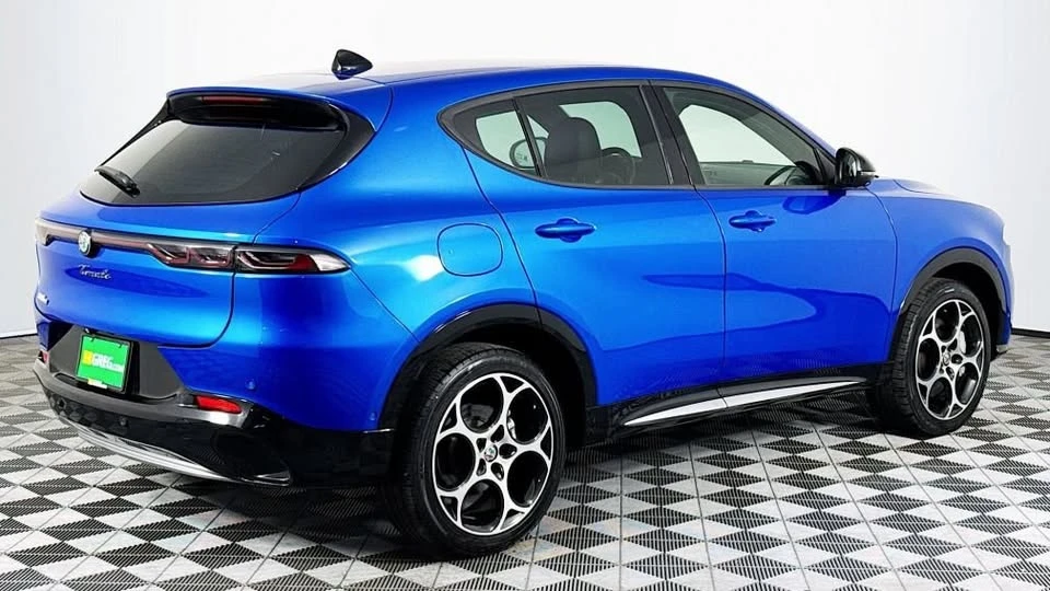 2024 Alfa Romeo Tonale - Image 6 of 17