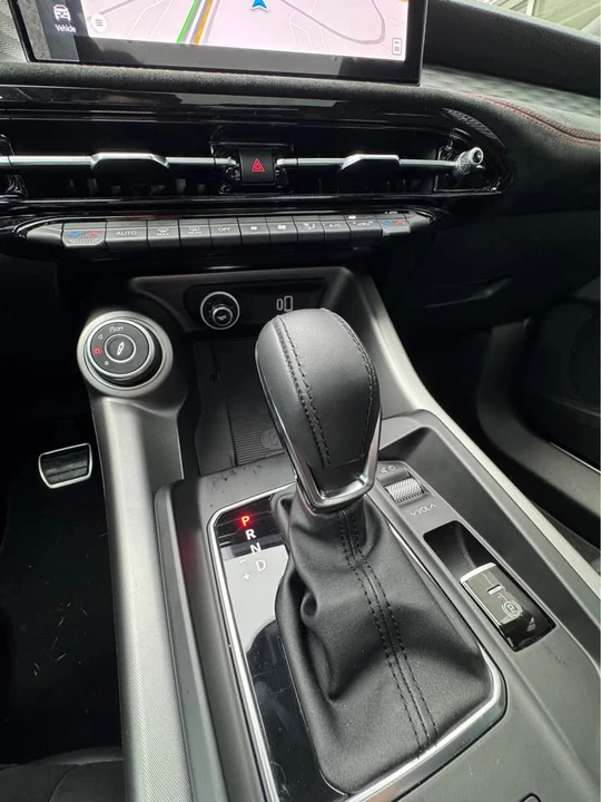 2024 Alfa Romeo Tonale - Image 9 of 15
